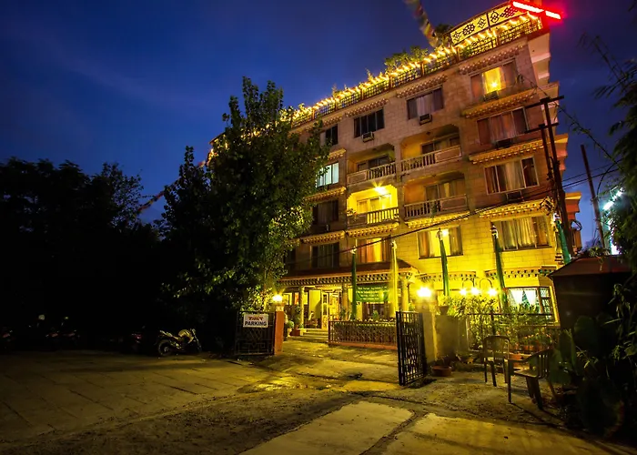 Hotel Tibet 4*