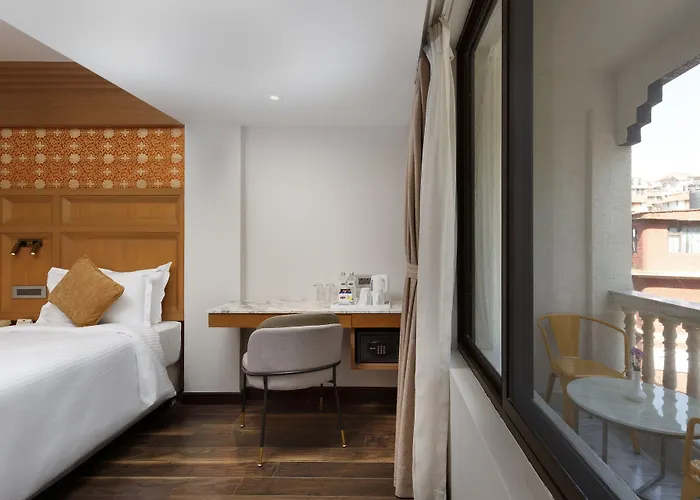 Tibet Hotel 4*